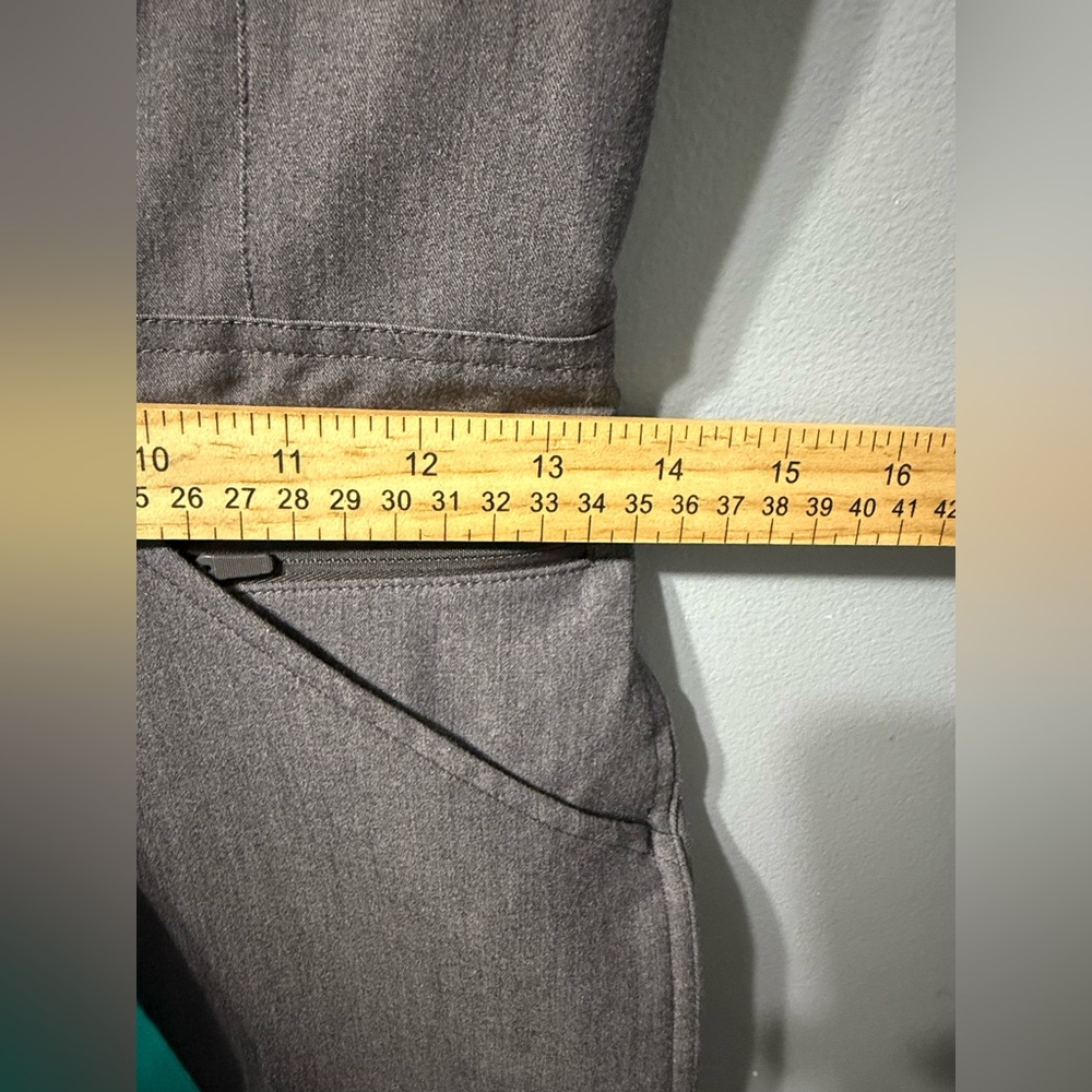 FIGS Rafaela Cargo FIONx ScrubJumpsuit In Graphite Women’s Scrubs Size XXS - Picture 11 of 16